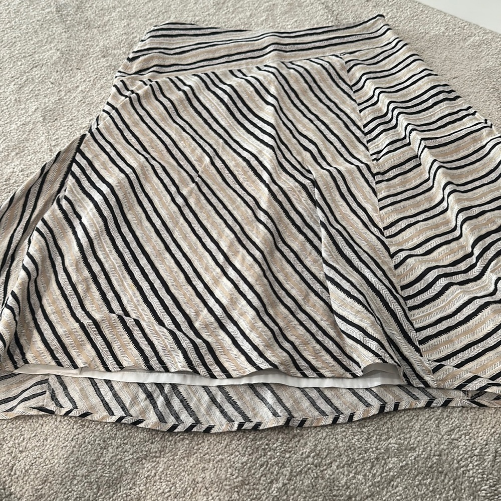 Calf length skirt